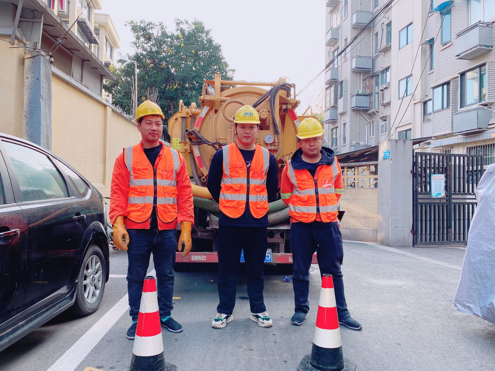 漆桥南京某小区管道清淤检测施工